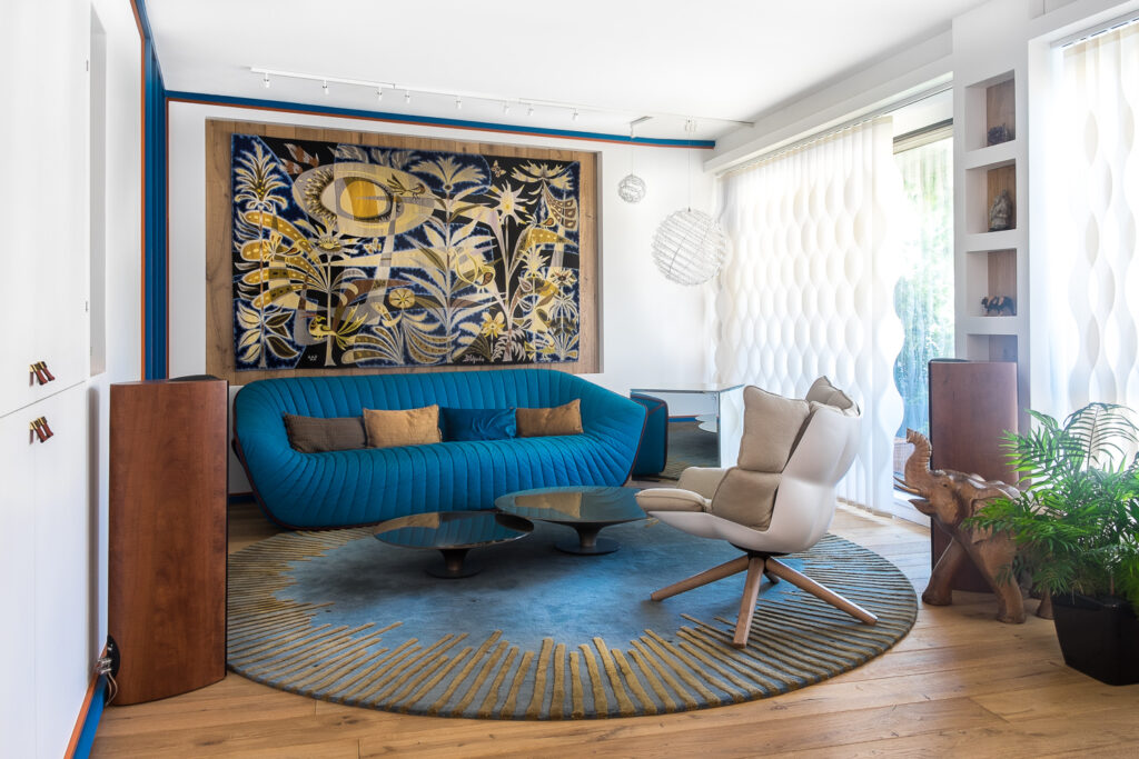 appartement, décoration, bleu, tapisserie, architecte, maéma, nicolas aubert-Maguéro, Rachel Marcus